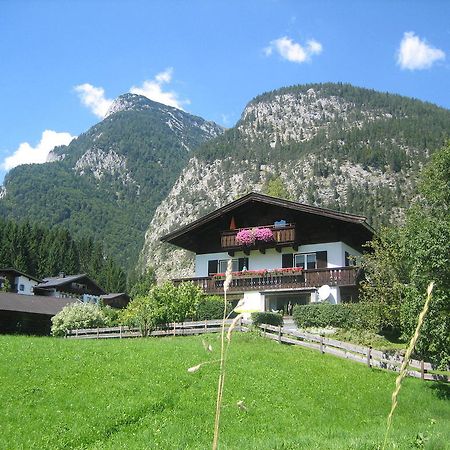 Appartement Weissbacher Лофер Номер фото